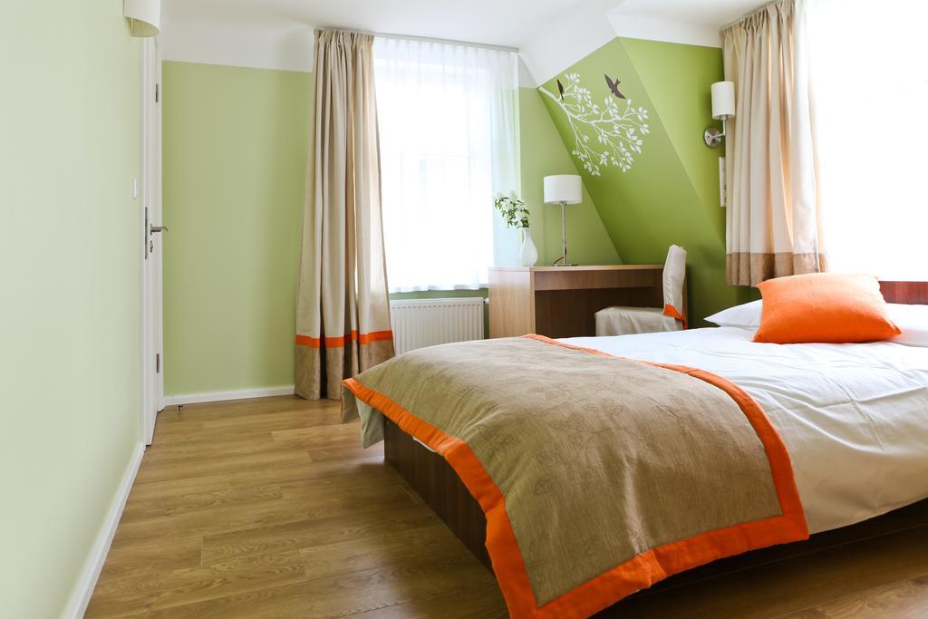 Martas Nams Hotel Ventspils Quarto foto